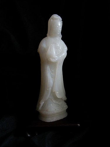 02.和闐玉 高18.5 cm 592 g.jpg