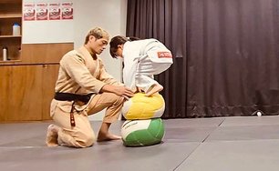 [ 參訪巴柔 ] 本土 BJJ 黑帶AL教練(兒童班)