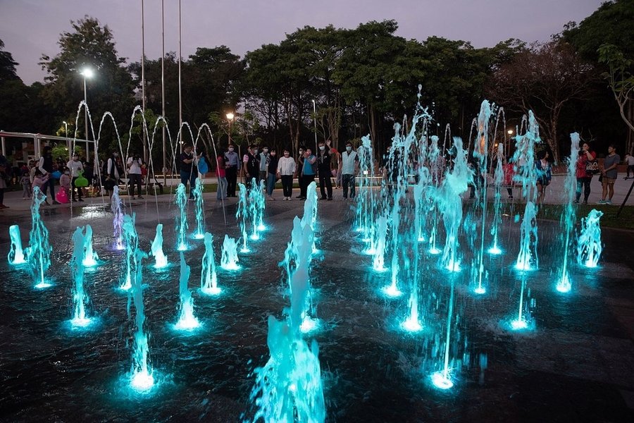 【嘉義親子公園】嘉義市城鎮之心滑草場、溜滑梯、玩水5.jpg