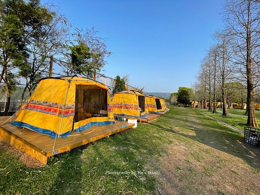 苗栗露營推薦》藍鵲渡假莊園～免裝備！露營車哈比屋，戲水池烤肉22.JPG