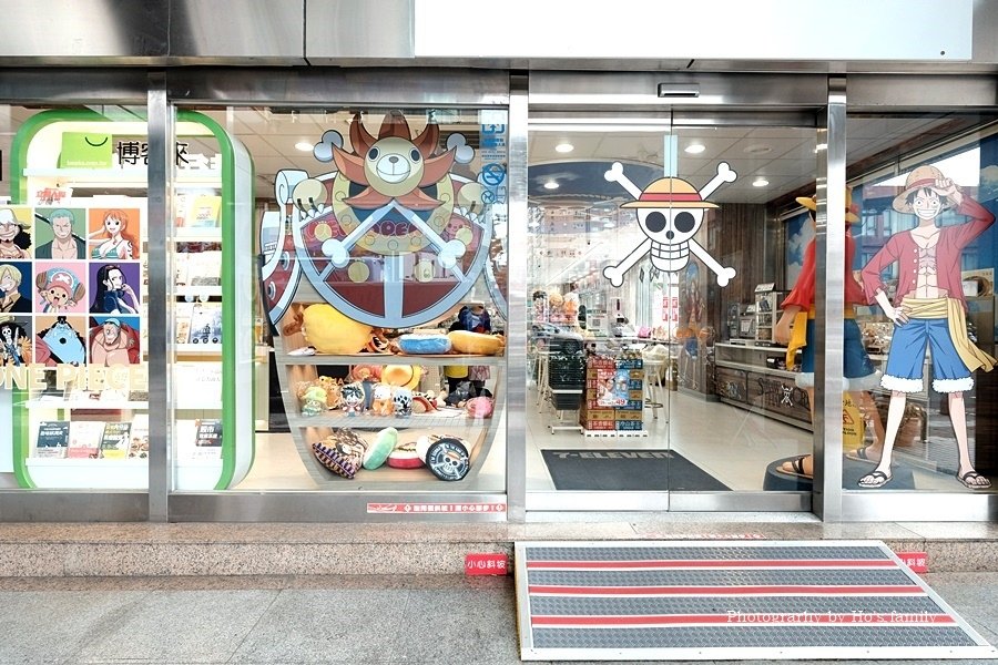 特色小7》7-ELEVEN「航海王主題店」1.JPG