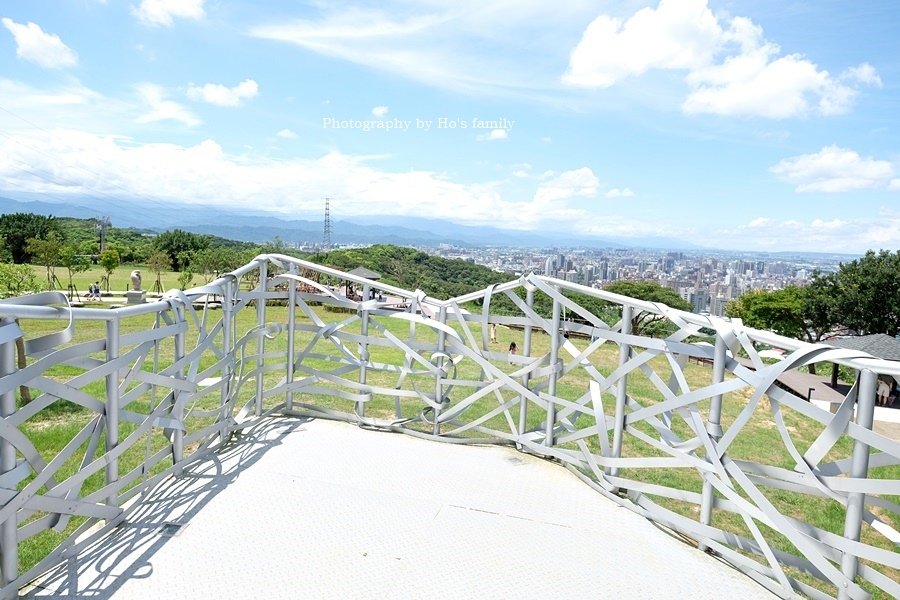 桃園虎頭山環保公園》桃園賞夜景14.JPG