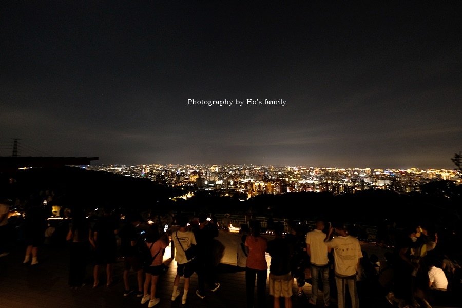 桃園虎頭山環保公園》桃園賞夜景39.JPG