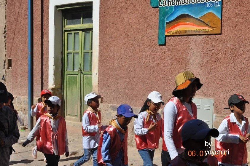 DSC_0021遇到當地重要慶要慶典.JPG