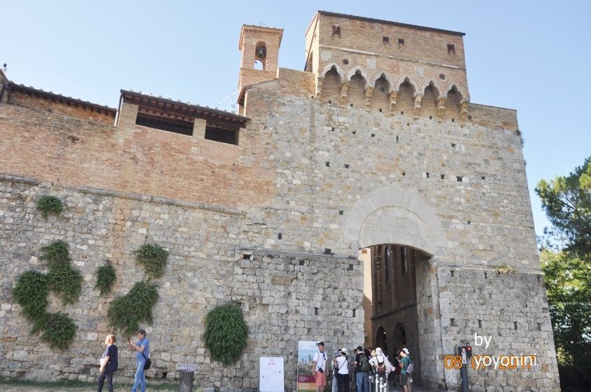 DSC_0794Porta San Giovanni城門口.JPG