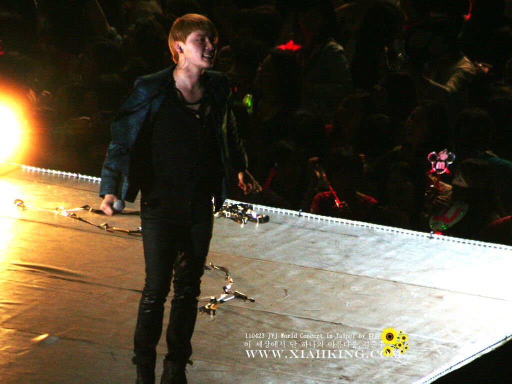 110430  XQ19 JS JYJ 台北CON 2.jpg