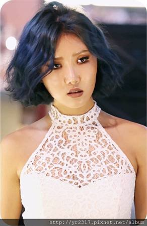 白衣華莎
