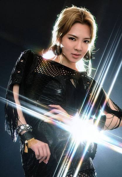 Japan-5-Hyoyeon.jpg