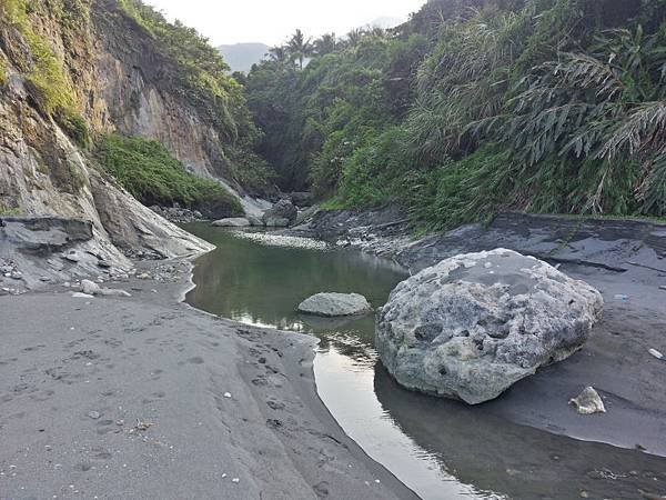 石雨傘戲水(102.6.2)_006