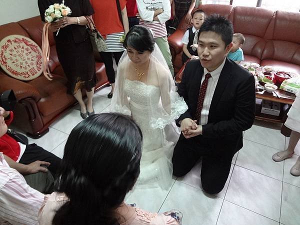 士軒結婚(103.4.26)_013.JPG