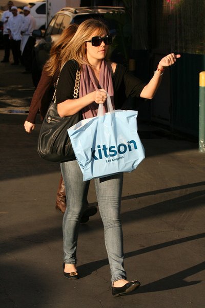 lauren-conrad-and-love-quotes-scarf-gallery.jpg