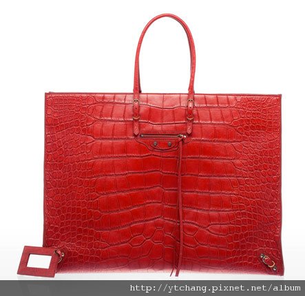 balenciaga-2011-spring-handbags-13.jpg