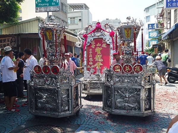 甲午年高雄阿蓮鳳山寺聖龍堂保安廣澤尊王往台南南勢街西羅殿謁祖進香