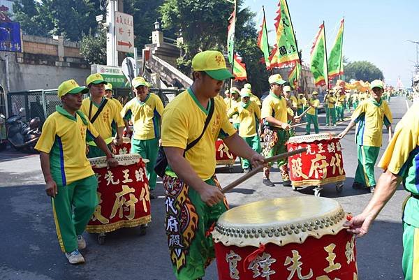 丁酉年台北艋舺代府殿 吳府千歲 朝殿媽祖 往南鯤鯓代天府 北港朝天宮謁祖進香