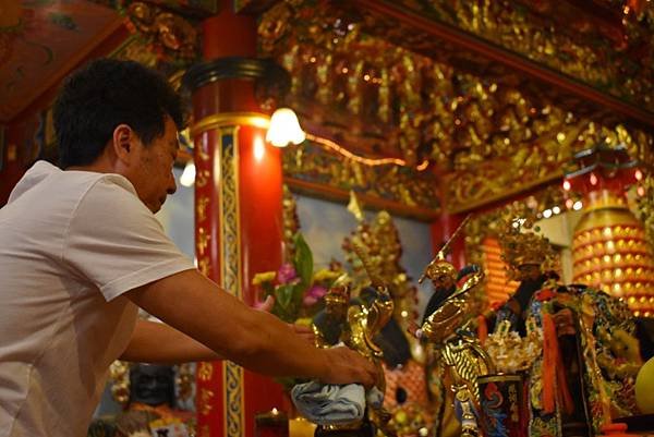 戊戌年嘉義市阿岸米糕 張家 康趙元帥 往嘉邑過溝仔震安宮開光啟靈