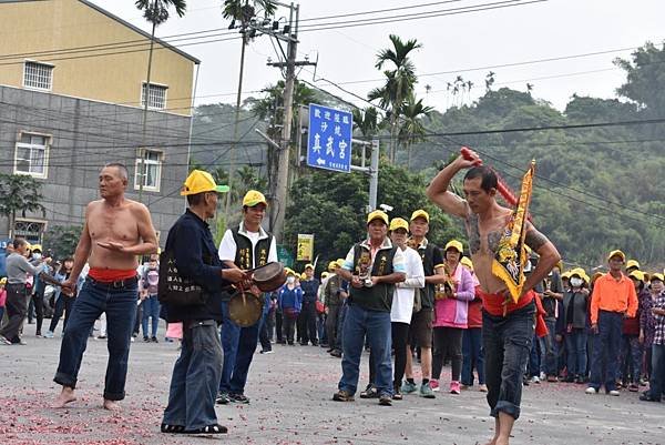 戊戌年高雄市大樹區興山里北極殿 北極玄天上帝 往嘉義竹崎沙坑真武宮會香