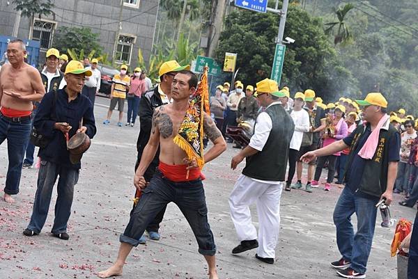 戊戌年高雄市大樹區興山里北極殿 北極玄天上帝 往嘉義竹崎沙坑真武宮會香