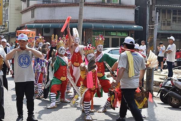 己亥年嘉義民生社區二聖宮建宮二十周年慶暨往笨港口港口宮謁祖回鑾遶境大典