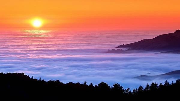 29-298950_mountain-sunset-above-the-clouds.jpeg