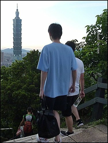 二登象山~看10119.jpg
