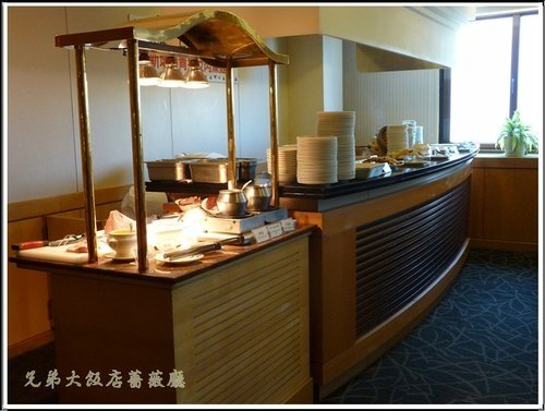 兄弟大飯店 13F薔薇廳 中西合璧自助餐10.jpg