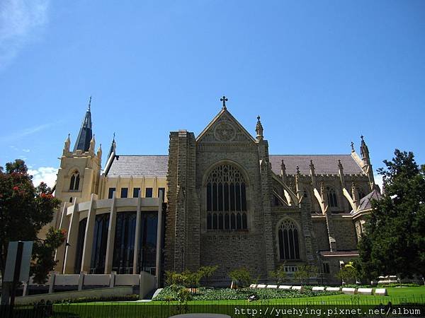 St Mary&apos;s Cathedral 2