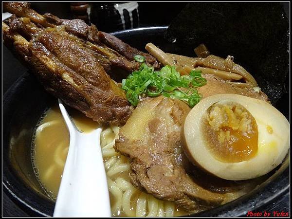 高雄二日-環球購物中心059.jpg