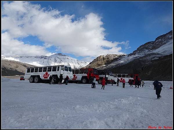 玩美加族-加拿大day3-6哥倫比亞大冰原‧冰原雪車0107.jpg