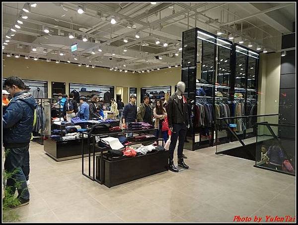 華泰名品城GLORIA OUTLETS063.jpg