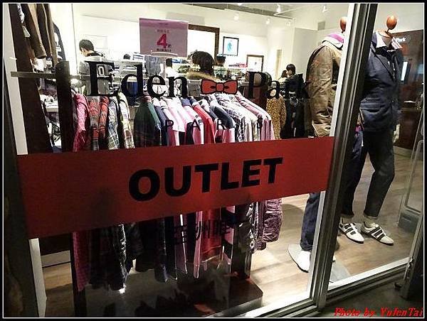 華泰名品城GLORIA OUTLETS064.jpg