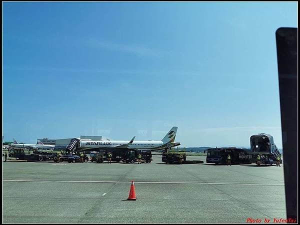 星宇航空-七夕專機-星宇航空勤務車大賞0012.jpg