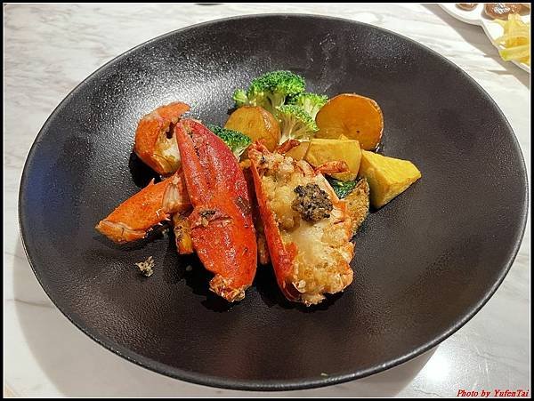 國泰萬怡餐食028.jpg