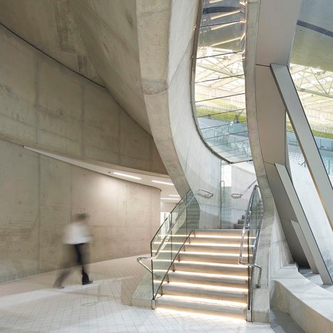 dezeen_London-Aquatics-Centre-2012-by-Zaha-Hadid_22.jpeg