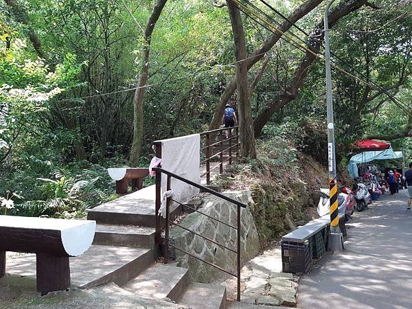 《台北市》幽靜的虎山溪步道~虎山環狀步道2， 半日漫慢遊(更