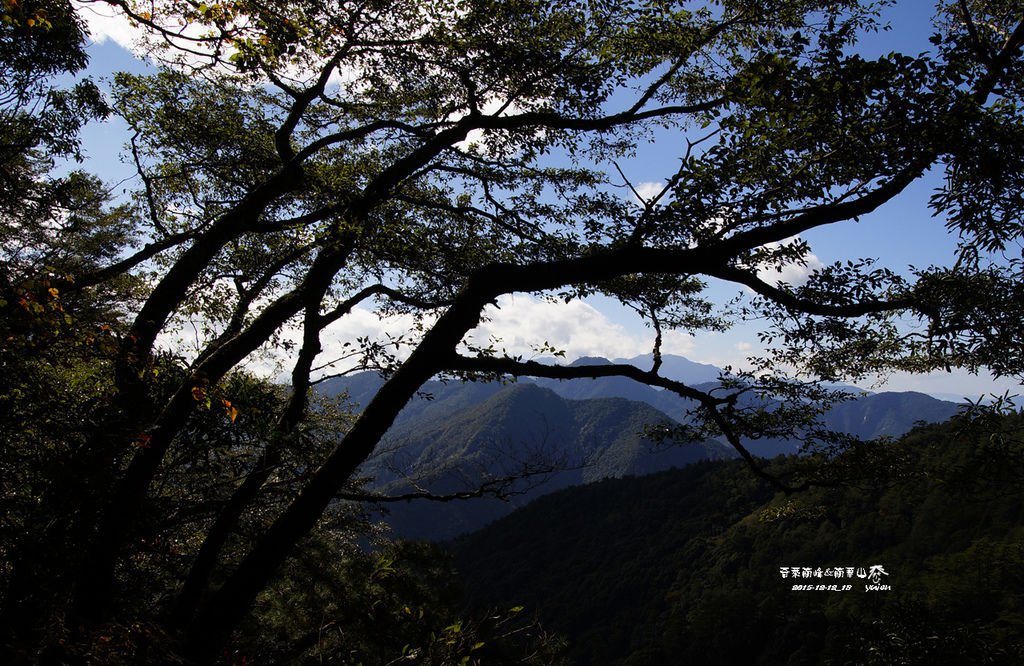 026奇萊南峰南華山.jpg