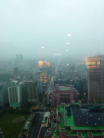 TAIPEI 101 STARBUCKS