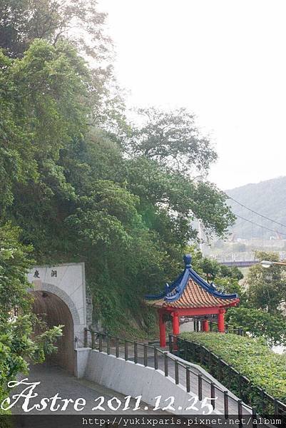 小涼亭超會配色的！