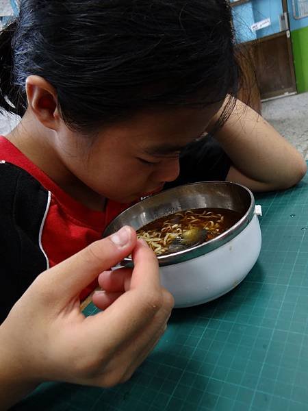 20150608素食泡麵 (2)