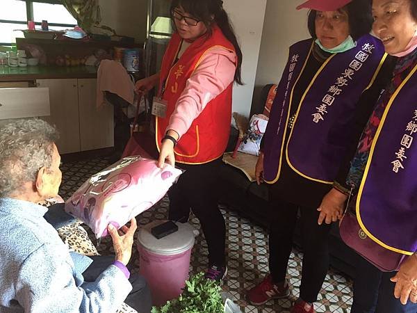 106120送年菜_170124_0023.jpg
