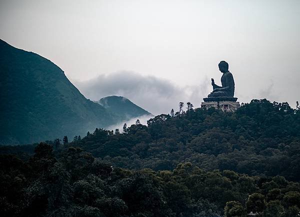 ◆ 一念天堂，一念地獄，眾生的癡迷與智慧的抉擇