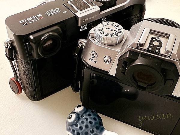 Fujifilm X-T50 vs Fujifilm X10