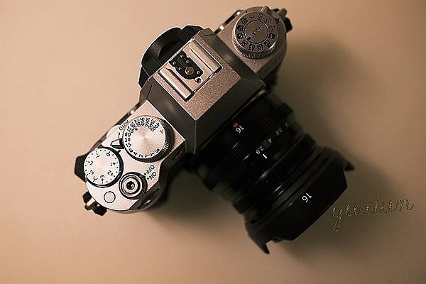 Fujifilm X-T50 + XF 16-50 KIT組