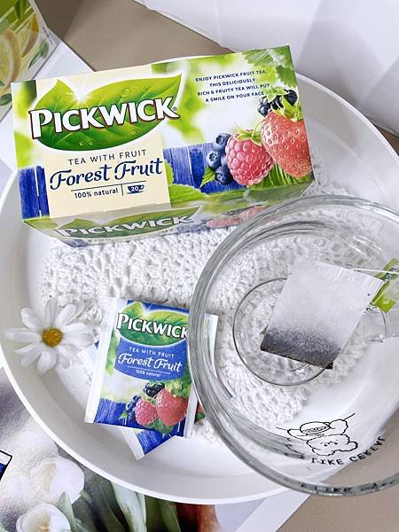 用【Moccona摩可納咖啡】和【PICKWICK 茶系列】