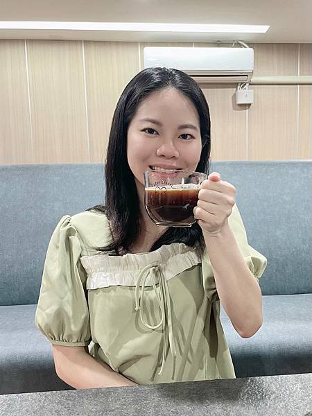 用【Moccona摩可納咖啡】和【PICKWICK 茶系列】