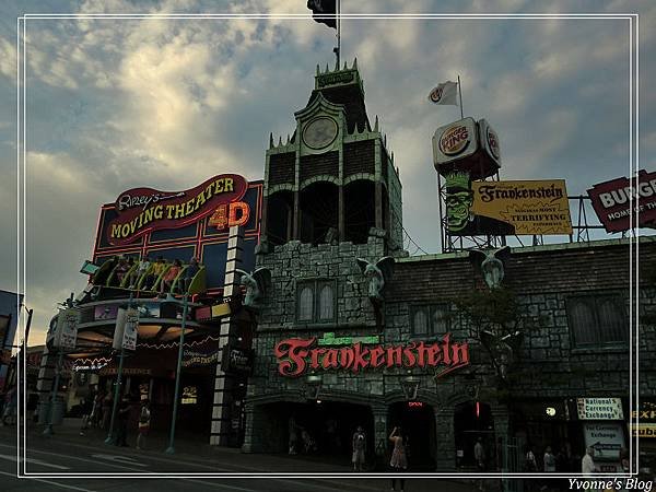 Clifton Hill &amp; Niagara Falls9.jpg