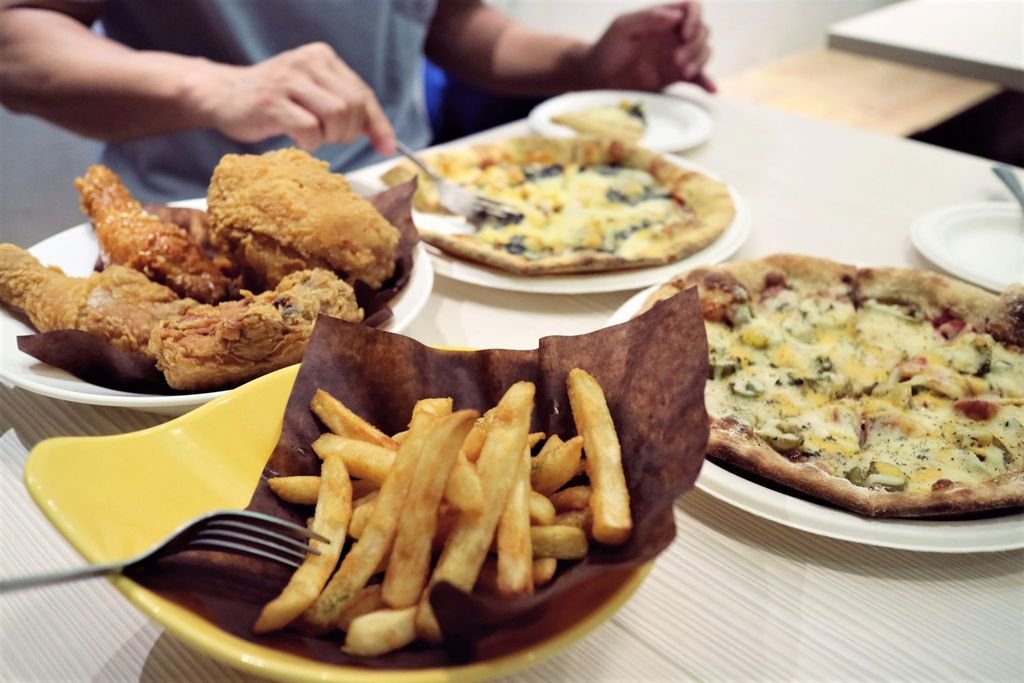 pizza炸雞脆薯.jpg