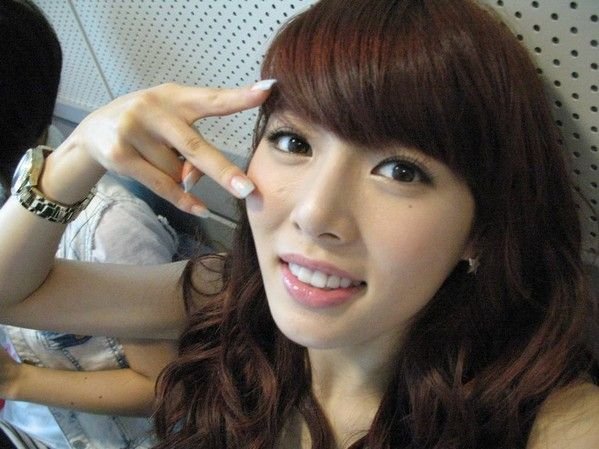 泫雅hyuna_01.jpg