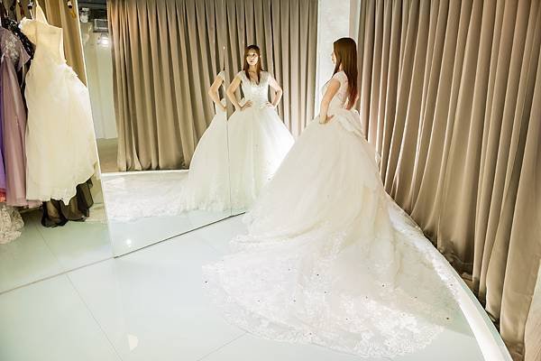 ［試穿］新竹婚紗工作室－推薦