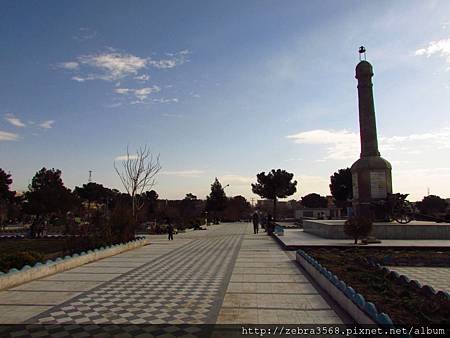 Masjid-e Jama前廣場