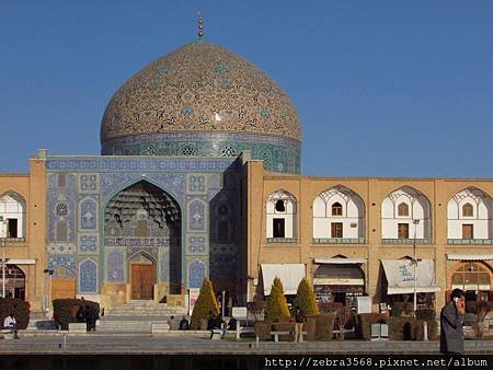 Sheikh Lotf Allah Mosque